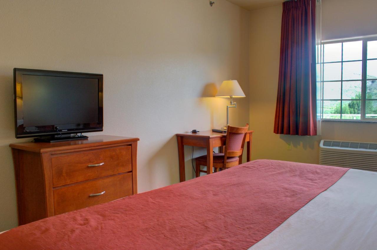 Allington Inn & Suites Kremmling Екстериор снимка